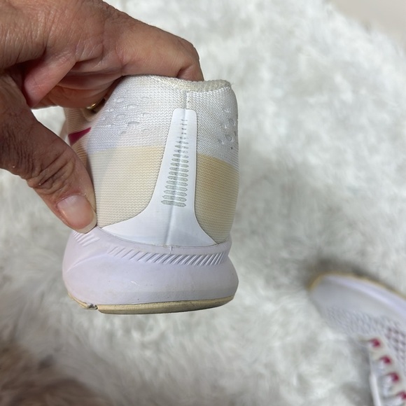 Nike Air Pegasus 34 ID Women US 7.5 Running Training Shoes AH1819-991 - Picture 4 of 8